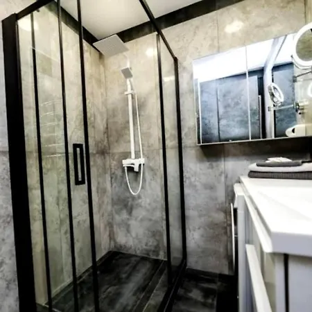 Apartmento duplex Appartement *