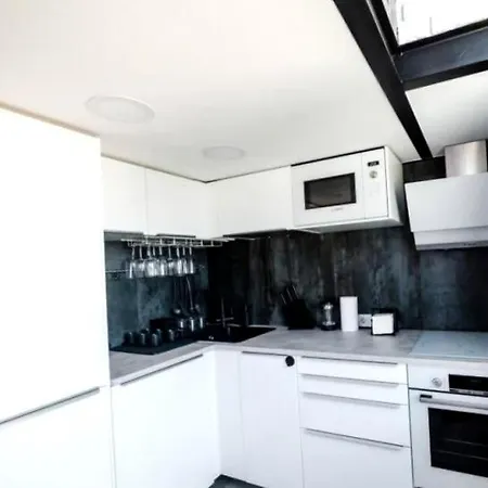 Apartmento duplex Paço de Arcos
