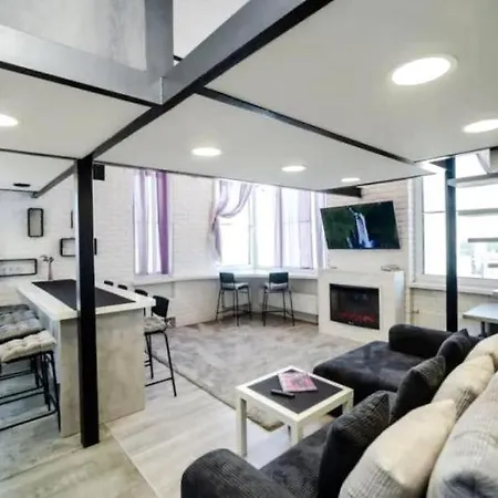 Apartmento duplex Appartement *